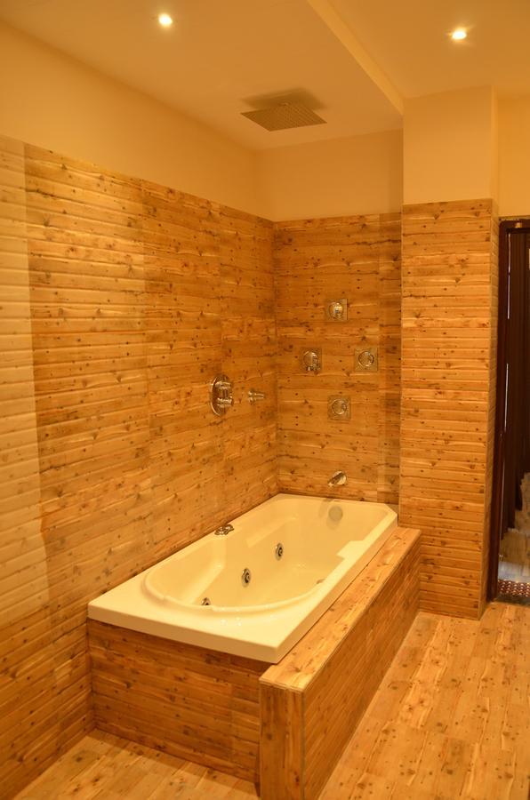 Hotel Bellevue Inn Gangānagar Rom bilde