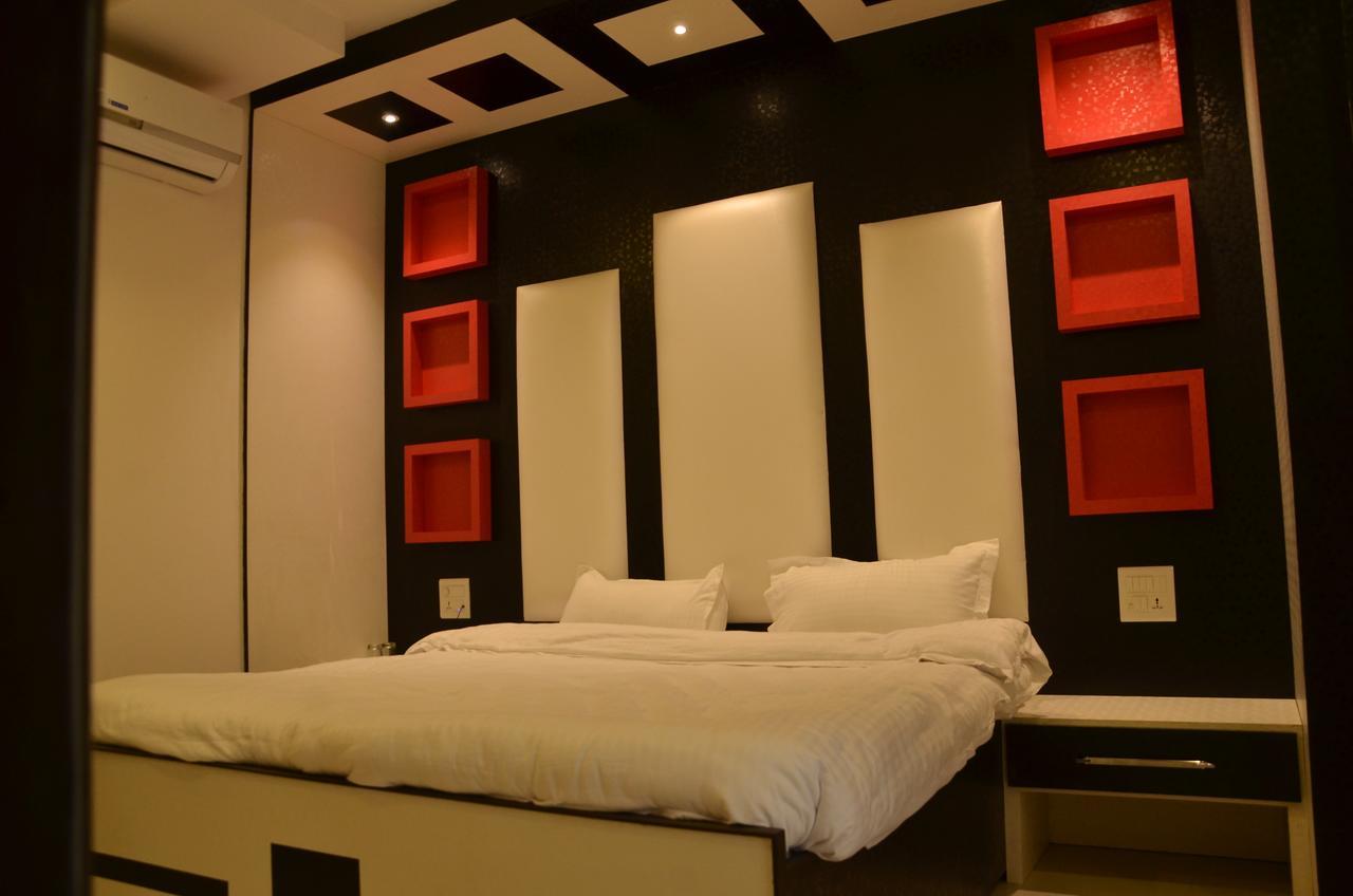 Hotel Bellevue Inn Gangānagar Rom bilde