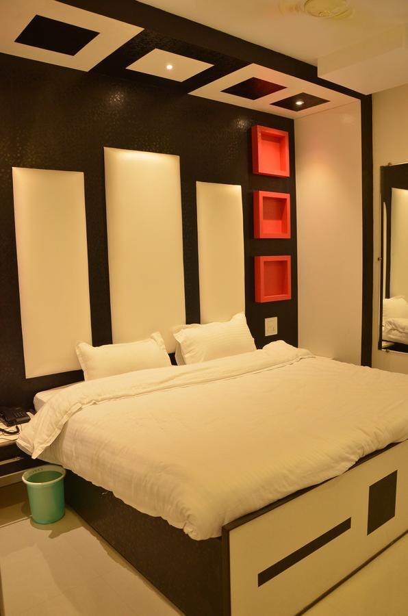Hotel Bellevue Inn Gangānagar Rom bilde